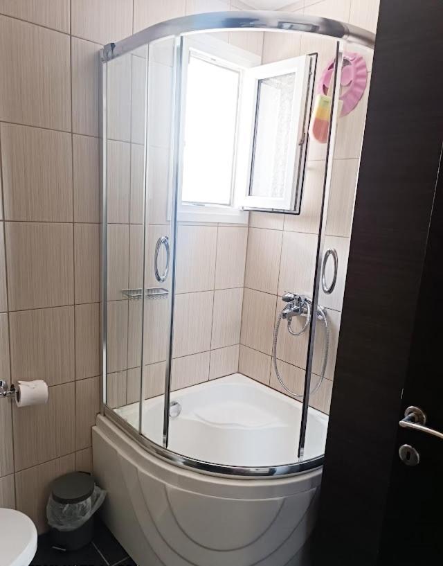 Urban 360 View Apartment Kavála Ngoại thất bức ảnh